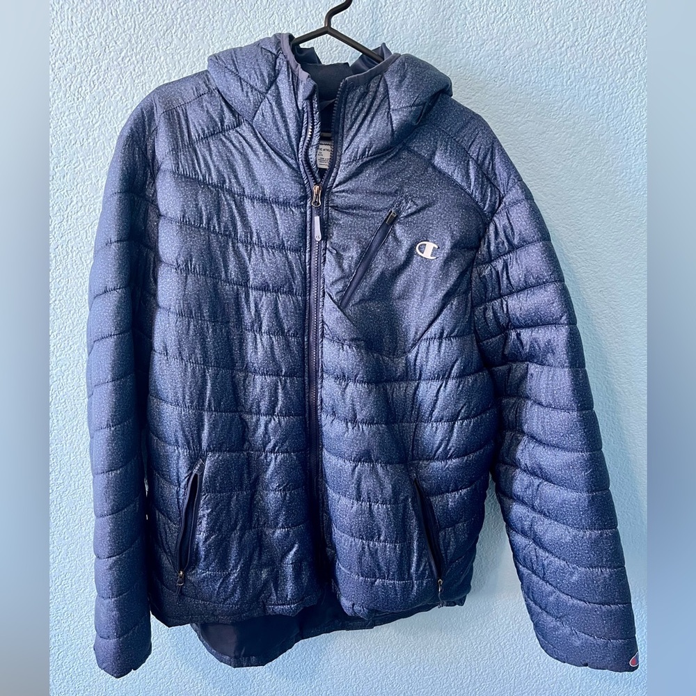 Men’s Champion Puffer Jacket size XL - Blue
